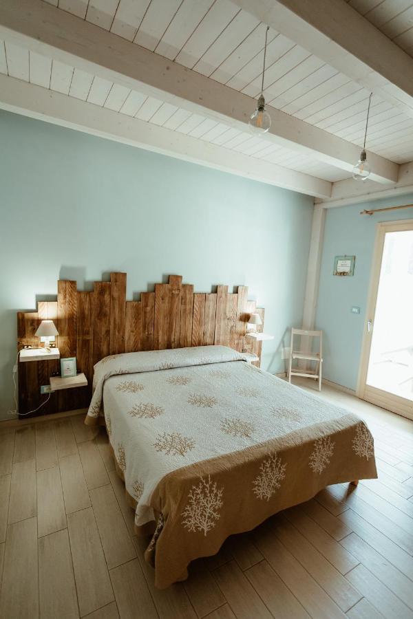 B&B Il Mare In Una Stanza Ортона Екстериор снимка