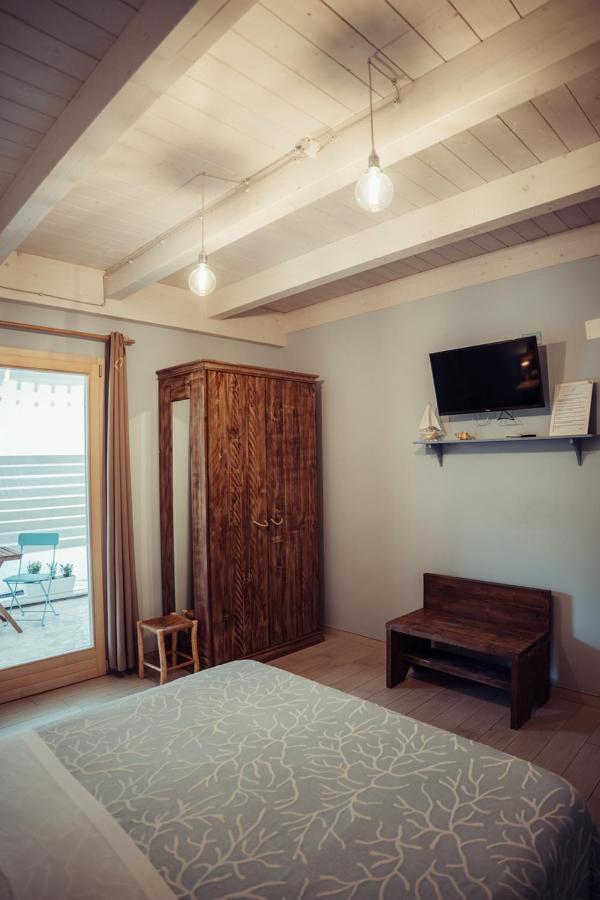 B&B Il Mare In Una Stanza Ортона Екстериор снимка